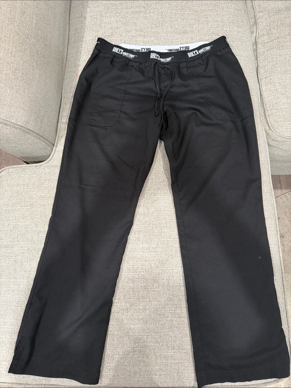 Grey's Anatomy Woman’s Black Drawstring Jogger Scrub Pants